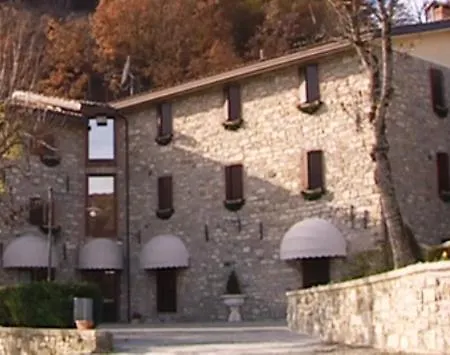La Di Ferra-boccede Hotel